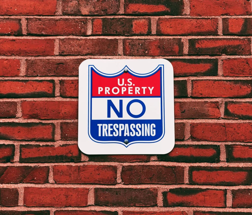No tresspassing